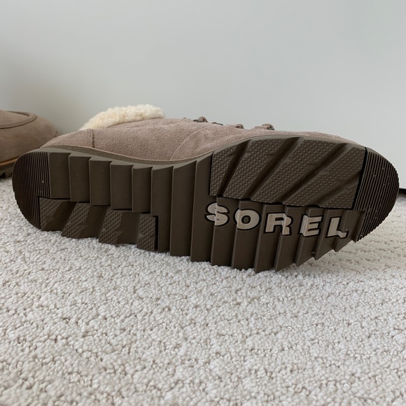 Sorel Boots - Picture 4 of 5